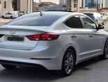 Hyundai Elantra-16