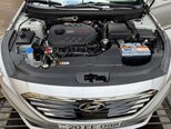 Hyundai Sonata-12