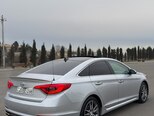 Hyundai Sonata-4