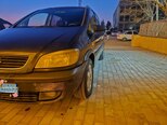 Opel Zafira-2