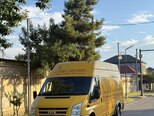 Ford Transit-1