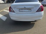 Nissan Sunny-12