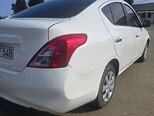Nissan Sunny-14