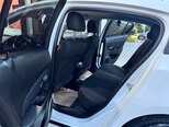 Chevrolet Cruze-27