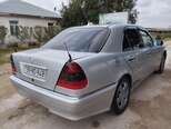 Mercedes C 180-7