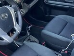 Toyota Aqua-8