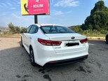 Kia Optima-2