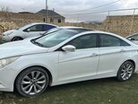 Hyundai Sonata-6