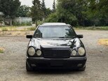 Mercedes E 320 4MATIC-1