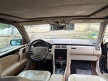 Mercedes E 320 4MATIC-3