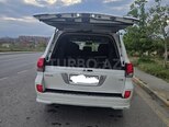 Toyota Land Cruiser-12