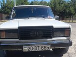 LADA (VAZ) 2107-1