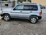 Mitsubishi Pajero io-8