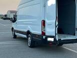 Ford Transit-6