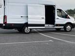 Ford Transit-8