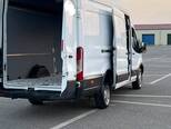 Ford Transit-10