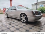 Mercedes E 240-5
