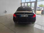 Mercedes E 220 d-4