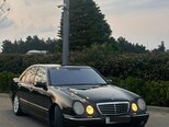 Mercedes E 270-5
