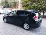 Toyota Prius V-5