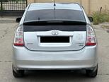 Toyota Prius-6