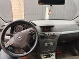Opel Astra-12