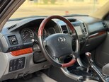 Toyota Land Cruiser Prado-18
