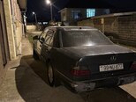 Mercedes 200 D-15
