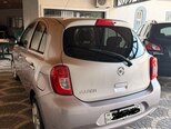 Nissan March-8