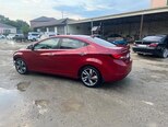 Hyundai Elantra-12