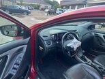 Hyundai Elantra-6