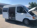 Ford Transit-4