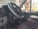 Ford Transit-6