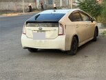 Toyota Prius-3