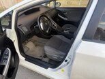 Toyota Prius-10