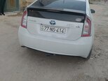 Toyota Prius-2