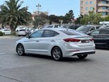 Hyundai Elantra-9