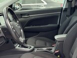 Hyundai Elantra-25
