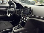 Hyundai Elantra-22