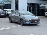 Hyundai Elantra-1