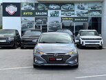 Hyundai Elantra-16