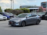 Hyundai Elantra-13