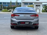 Hyundai Elantra-5