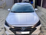 Hyundai Elantra-1