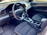 Hyundai Elantra-12