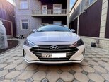 Hyundai Elantra-20