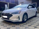 Hyundai Elantra-10