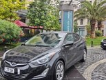 Hyundai Elantra-3