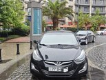 Hyundai Elantra-2