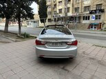 Hyundai Sonata-12